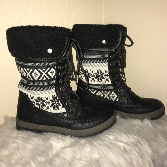 Water Resistant Snow Boots - Picture 5 of 5